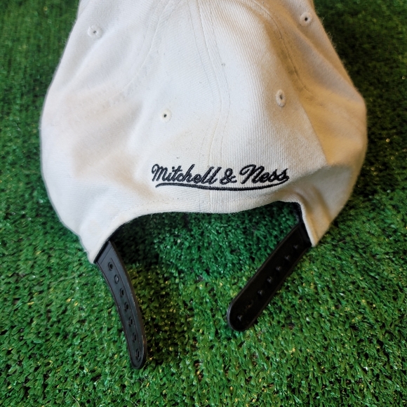 Brooklyn Nets Hat Cap Snap Back Adjustable Black Mitchell & Ness Adult One Size - Picture 10 of 11